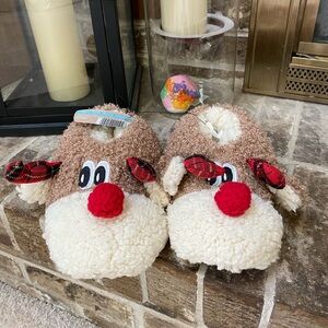 NEW Reindeer Slippers Christmas Morning Slippers
